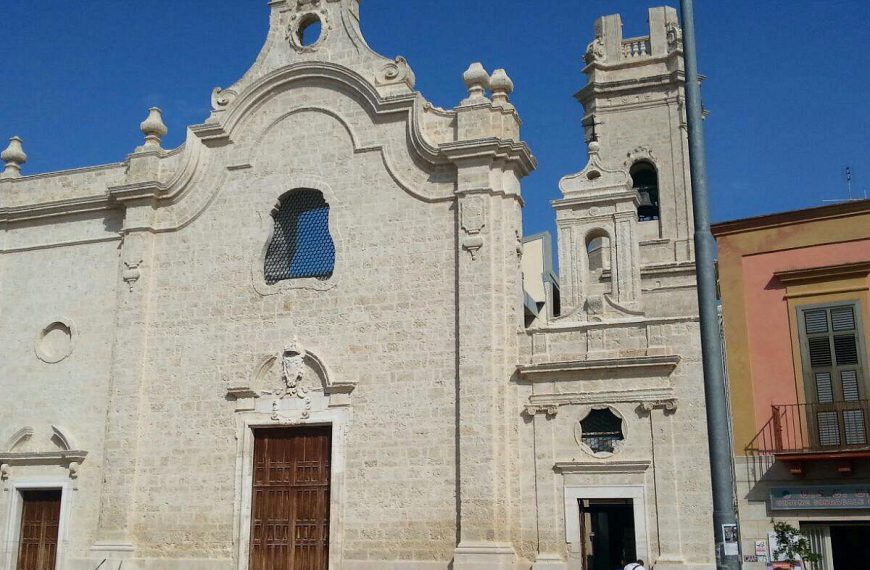 Bari-Carbonara: parrocchia S. Maria del Fonte